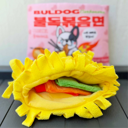Midnight Ramen toy features and packaging