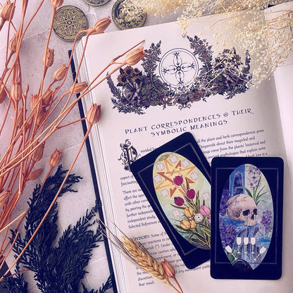 Children of Ostara — Limited Gold Tarot & Book Set