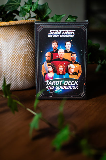 Star Trek: The Next Generation — Tarot & Guidebook