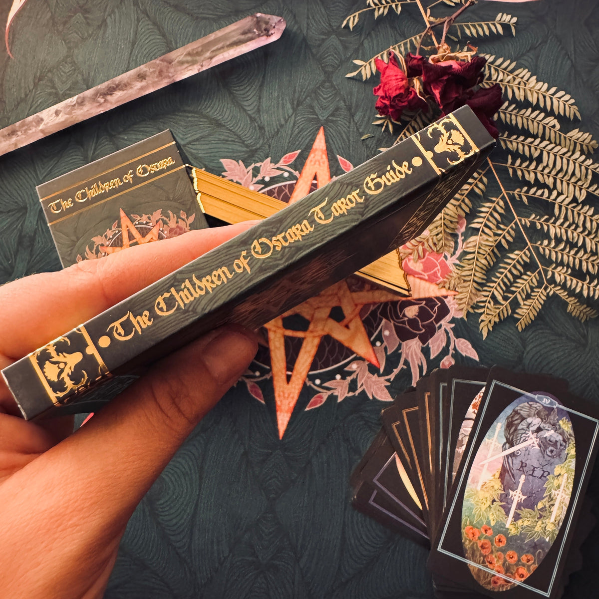 Children of Ostara — Limited Gold Tarot & Book Set
